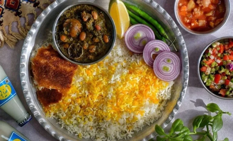 چرا قرمه سبزی تلخ میشه؟ (راه های رفع تلخی قرمه سبزی)