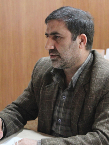 نویسنده کتاب های انقلابی : دکتر امیر سیاه‌پوش