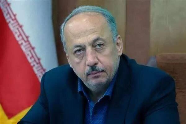 اختصاص ۱۷۰ همت برای پروژههای عمرانی کشور/ ۲۰۰۰ چراغ راهنمایی به پنل خورشیدی مجهز شوند